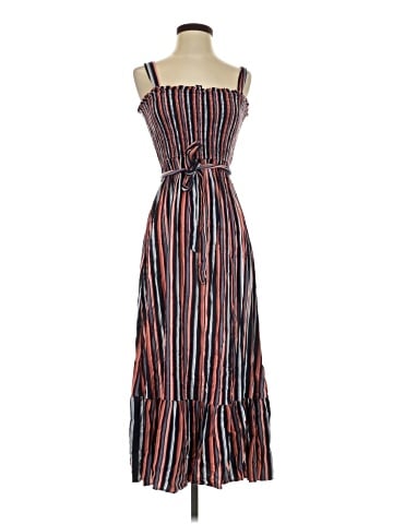 Universal Thread Casual Dress (view 1)