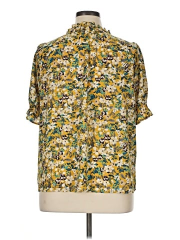 Pleione Short Sleeve Blouse (view 2)