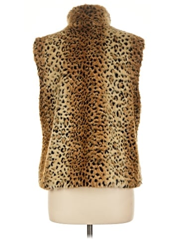 Fuda Faux Fur Vest (view 2)