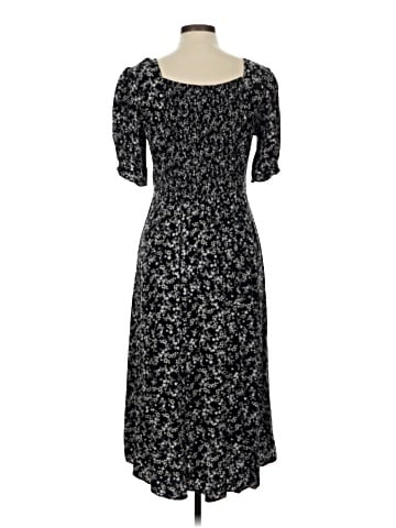 Old Navy Casual Dress (view 2)