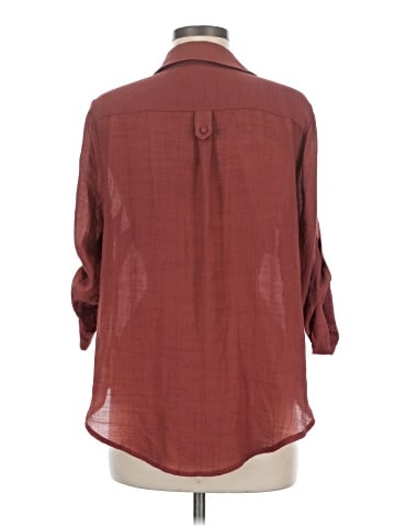 Torrid 3/4 Sleeve Button-Down Shirt (view 2)