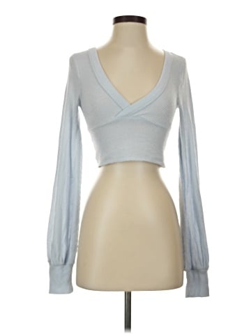 Urban Outfitters Long Sleeve T-Shirt (view 1)
