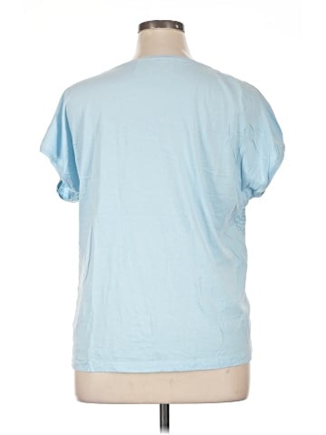 Chico's Short Sleeve T-Shirt (view 2)