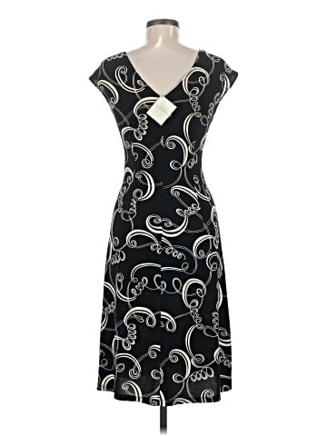 Lady Hathaway Casual Dress (view 2)