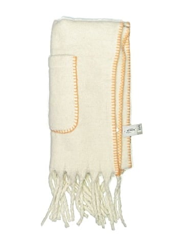 BP. Scarf (view 2)