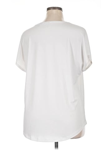 Chico's Short Sleeve T-Shirt (view 2)