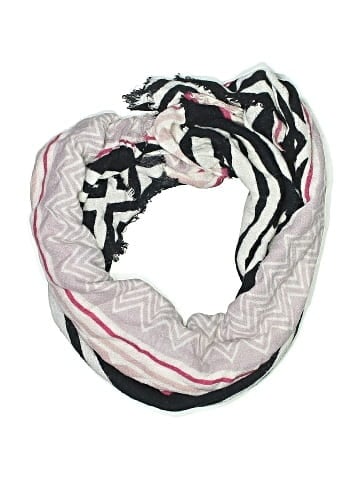 American Eagle Outfitters Scarf (view 1)