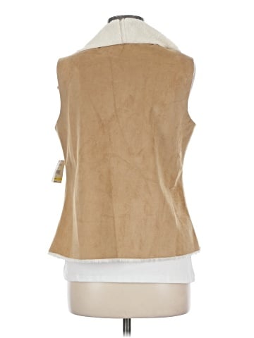 Relativity Faux Fur Vest (view 2)