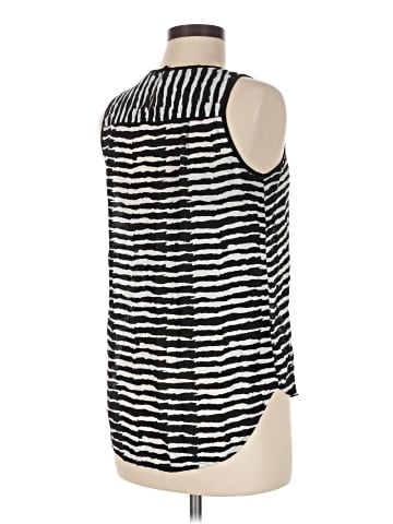 Violet & Claire Sleeveless Top (view 2)