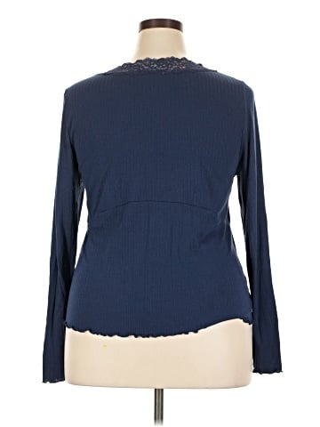 Adore Me Long Sleeve T-Shirt (view 2)