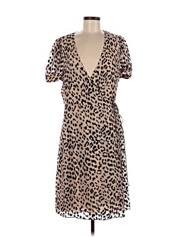 Alice + Olivia Casual Dress (view 1)