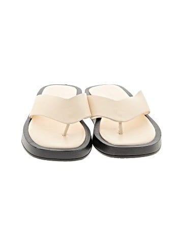 PrettyLittleThing Flip Flops (view 2)
