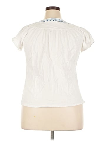 Avenue Short Sleeve Blouse (view 2)