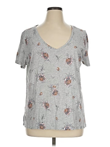 Ann Taylor LOFT Short Sleeve T-Shirt (view 1)