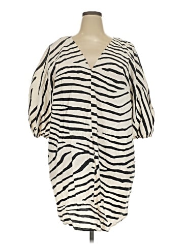 H&M Casual Dress (view 1)