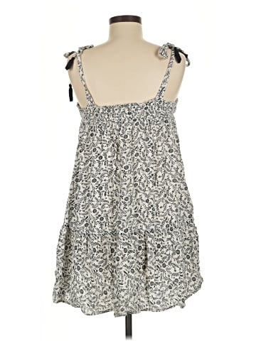Old Navy Casual Dress (view 2)