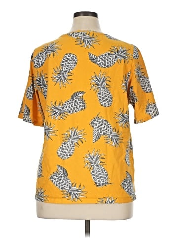 Cj Banks Short Sleeve T-Shirt (view 2)