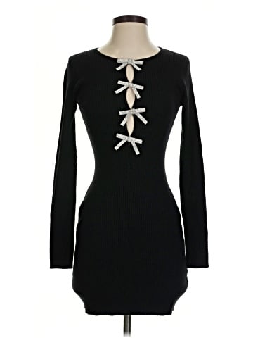 Le Lis Casual Dress (view 1)