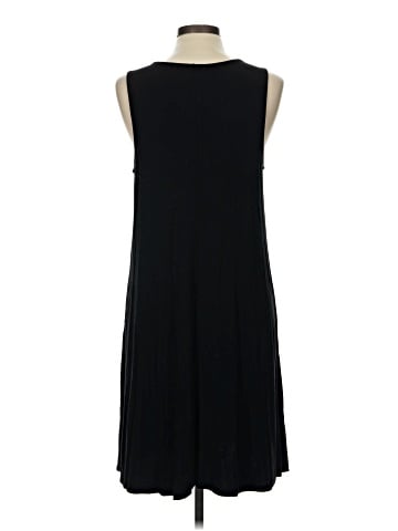 Old Navy Casual Dress (view 2)