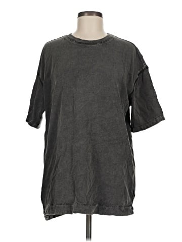 Gap Short Sleeve T-Shirt (view 1)
