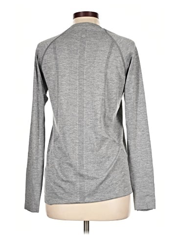 Lululemon Athletica Long Sleeve T-Shirt (view 2)