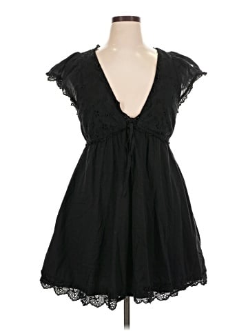 American Eagle Outfitters Cocktail Dress (view 1)