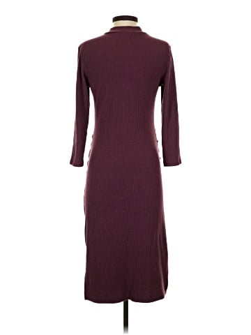 Old Navy Casual Dress (view 2)