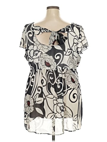 Lane Bryant Short Sleeve Blouse (view 2)