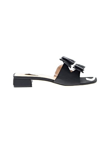 Badgley Mischka Sandals (view 1)