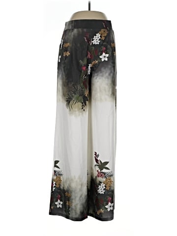 clothes Casual Pants (view 1)