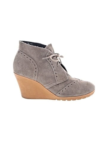 Mia Wedges (view 1)