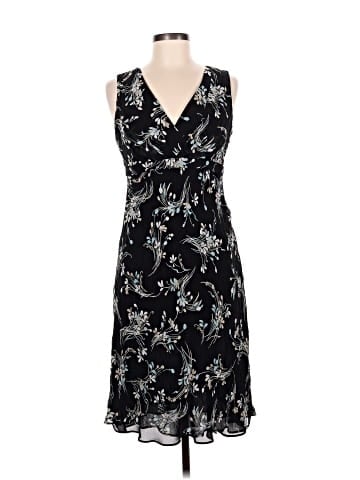 Ann Taylor LOFT Cocktail Dress (view 1)