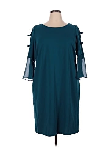 Shelby & Palmer Casual Dress (view 1)