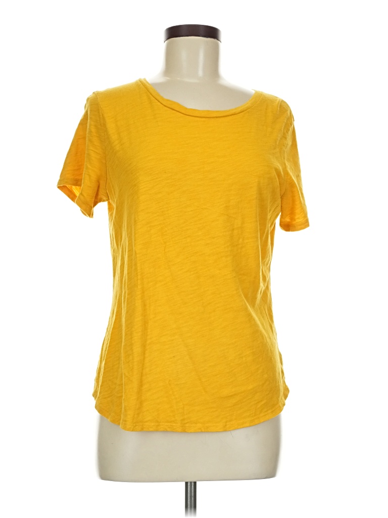 Pre-owned Old Navy Short Sleeve T-shirt In Yellow