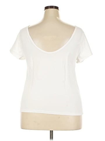 Gap Short Sleeve T-Shirt (view 2)
