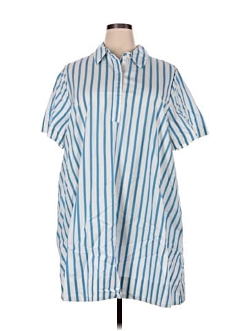 Old Navy Casual Dress (view 1)