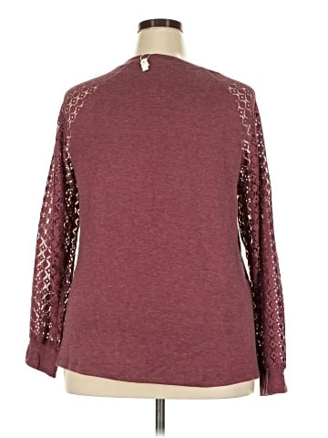 Automet Long Sleeve T-Shirt (view 2)