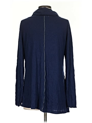 Chalet Long Sleeve Top (view 2)