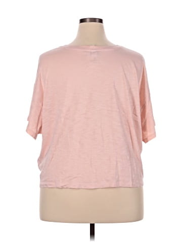 Old Navy Short Sleeve T-Shirt (view 2)