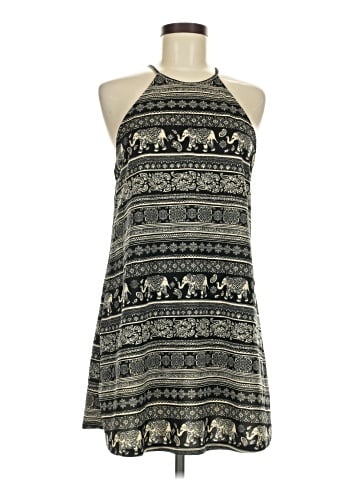 Forever 21 Casual Dress (view 1)