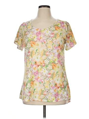 Lularoe Short Sleeve T-Shirt (view 1)