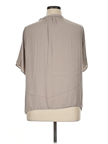 a.n.a. A New Approach Short Sleeve Blouse (view 2)