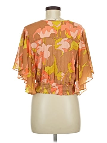 Tiny 3/4 Sleeve Blouse (view 2)