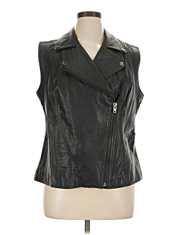 Sejour Vest (view 1)