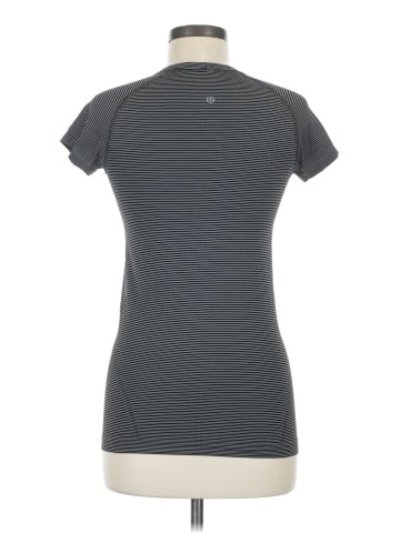 Lululemon Athletica Short Sleeve T-Shirt (view 2)