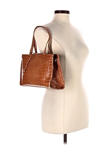 Liz Claiborne Satchel (view 2)