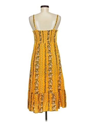 Old Navy Casual Dress (view 2)