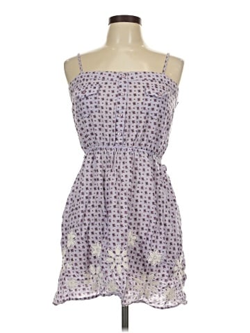 Have Sleeveless Top (view 1)