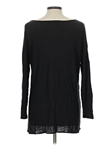 Daisy Fuentes Long Sleeve T-Shirt (view 2)
