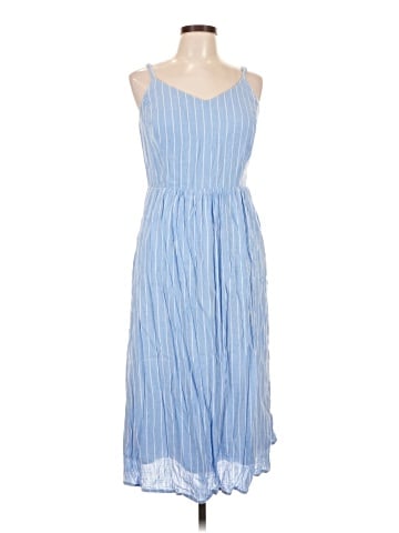 Old Navy Casual Dress (view 1)